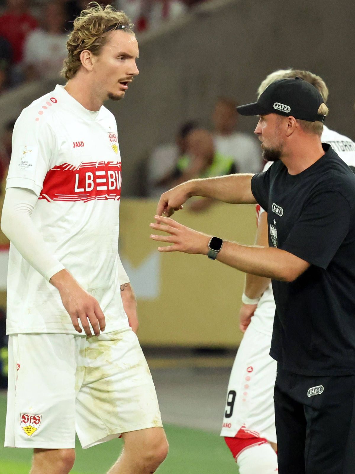 16.08.25 Franz-Beckenbauer-Supercup VfB Stuttgart - FC Bayern München Deutschland, Stuttgart, 16.08.2025, Fussball, Franz-Beckenbauer-Supercup, VfB Stuttgart - FC Bayern München: v.l. Nick Woltemad...