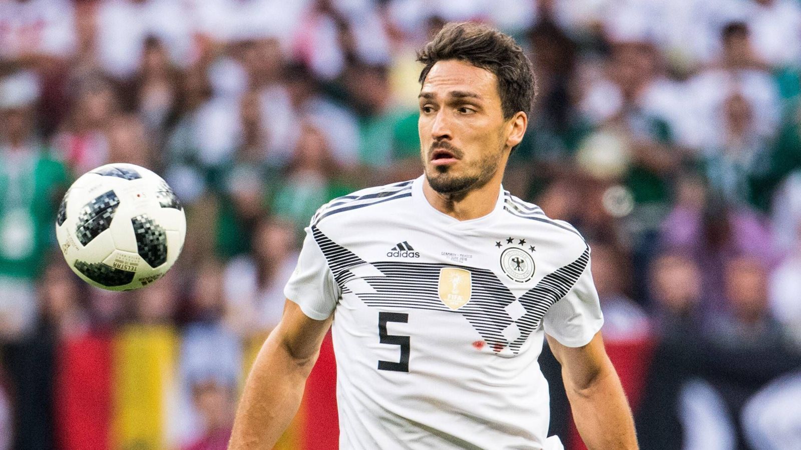 
                <strong>Abwehr: Mats Hummels</strong><br>
                Mit Hummels' Rückkehr gegen Südkorea wird nach der Verletzungspause fest gerechnet. Ein starker Hummels wird dringend gebraucht in der Innenverteidigung.
              