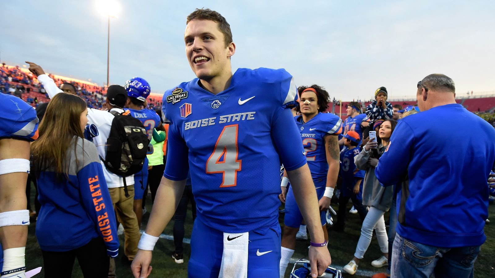 
                <strong>Brett Rypien</strong><br>
                College: Boise State UniversityWonderlic-Score: 28
              