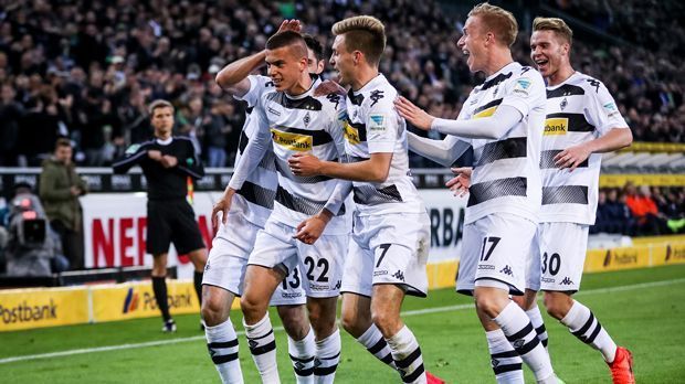 
                <strong>Platz 16 - Borussia Mönchengladbach</strong><br>
                Platz 16 - Borussia MönchengladbachAnzahl der Rückstände: 14Punkte nach Rückstand: 4 (ein Sieg, ein Remis, 12 Niederlagen)
              