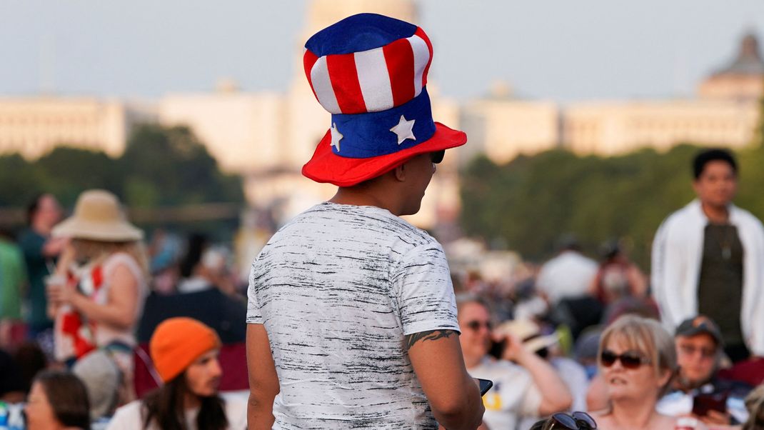 USA-JULYFOURTH/