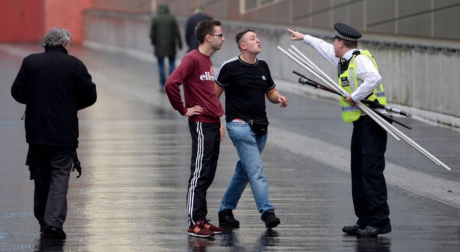 
                <strong>Ausschreitungen in London</strong><br>
                Auch vor den Eingangstoren kam es phasenweise zu Auseinandersetzungen. Es kursieren auch Videos im Internet die zeigen, dass es unter den Effzeh-Fans zu Schlägereien kam.  
              