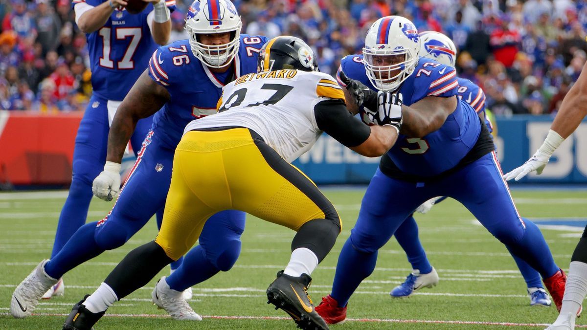 Pittsburgh Steelers v Buffalo Bills