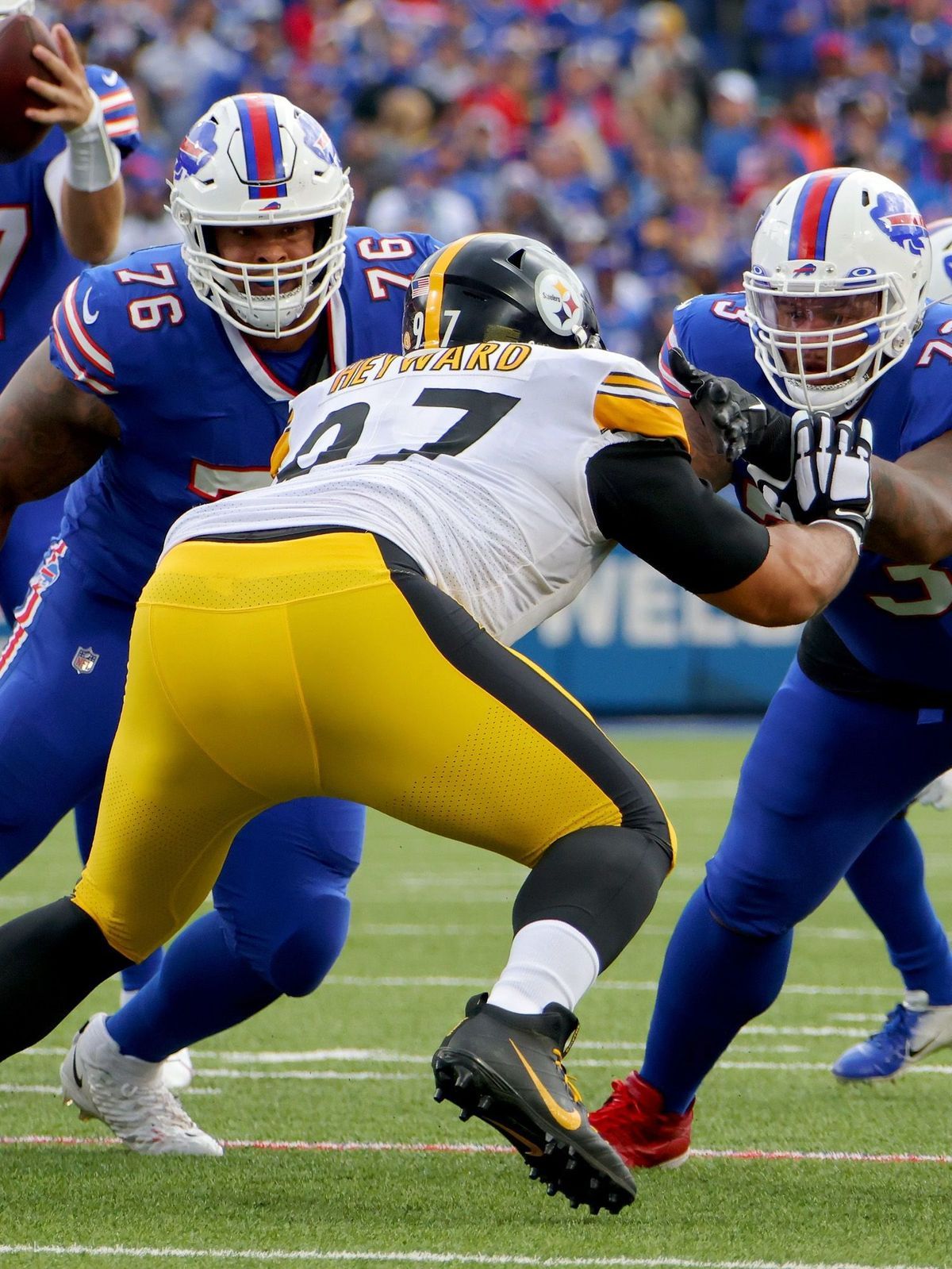 Pittsburgh Steelers v Buffalo Bills