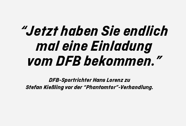 
                <strong>Hans Lorenz</strong><br>
                Hier zeigt Hans Lorenz, dass auch Richter wirklich Humor haben können. Hoffentlich hatte Stefan Kießling den auch.
              