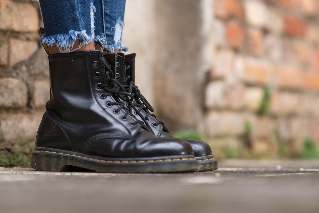 Neue Doc Martens schnell eintragen Die 6 besten Tricks bei Blasen und Druckstellen