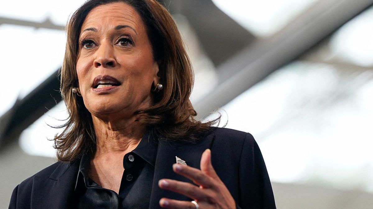 USA-ELECTION/HARRIS