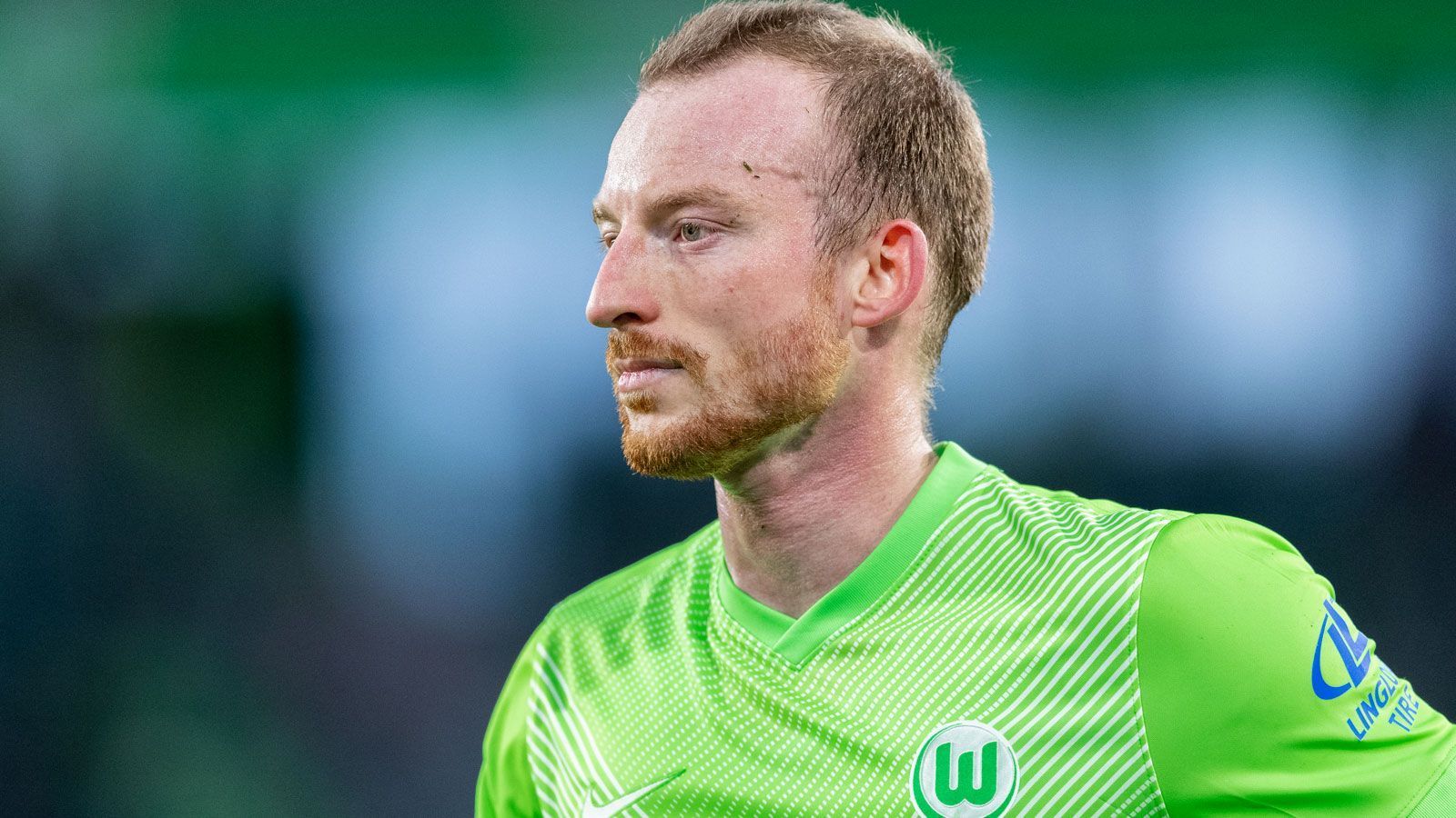 
                <strong>Maximilian Arnold (VfL Wolfsburg - 1 A-Länderspiel)</strong><br>
                Ja, auch Maximilian Arnold darf sich Nationalspieler nennen. Der Mittelfeldstratege des VfL Wolfsburg debütierte mit 19 Jahren im Länderspiel gegen Polen (2014), wartet seitdem aber auf einen weiteren Einsatz. Doch er spielt in der laufenden Bundesliga-Saison so stark wie lange nicht. Arnold erzielte in in 19 Spielen drei Tore, legte vier weitere Tore auf und bildet zusammen mit Xaver Schlager das starke Bindeglied zwischen Defensive und Offensive. Aktuell steht das Team von Trainer Oliver Glasner auf dem dritten Platz und ist auf Kurs Champions League.
              