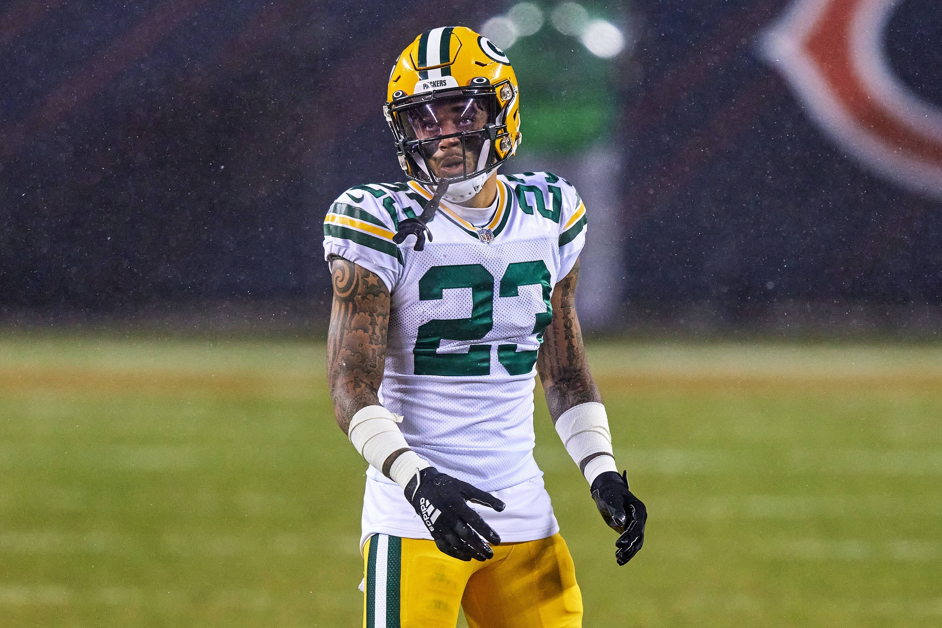 
                <strong>6. Jaire Alexander (Green Bay Packers)</strong><br>
                Der Erstrunden-Pick aus dem Jahre 2018 wurde nach der vergangenen Saison erstmals in den Pro Bowl berufen. Seine Bilanz aus der Saison 2020: eine Interception, 13 abgewehrte Pässe und insgesamt 59 Tackles. Er ließ lediglich ein Passer Rating von 45,9 zu. Nur 46 Prozent der Pässe, die in seine Richtung gingen, landeten beim Gegenspieler. Zudem ist er in der Manndeckung wie in der Zonendeckung gleichermaßen einsetzbar.
              