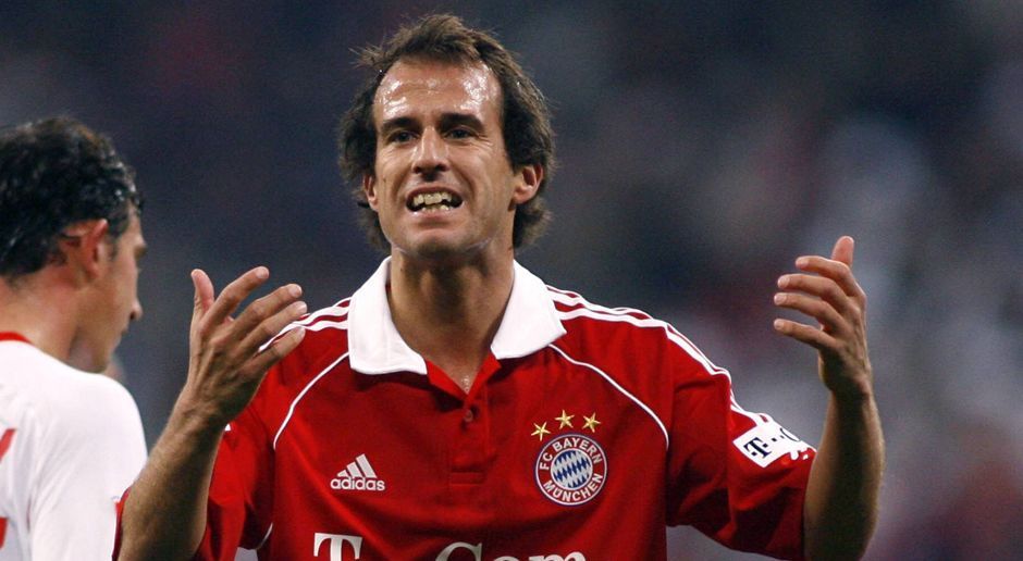 
                <strong>Mehmet Scholl</strong><br>
                Offensives Mittelfeld: Mehmet Scholl (469 Bayern-Spiele).
              