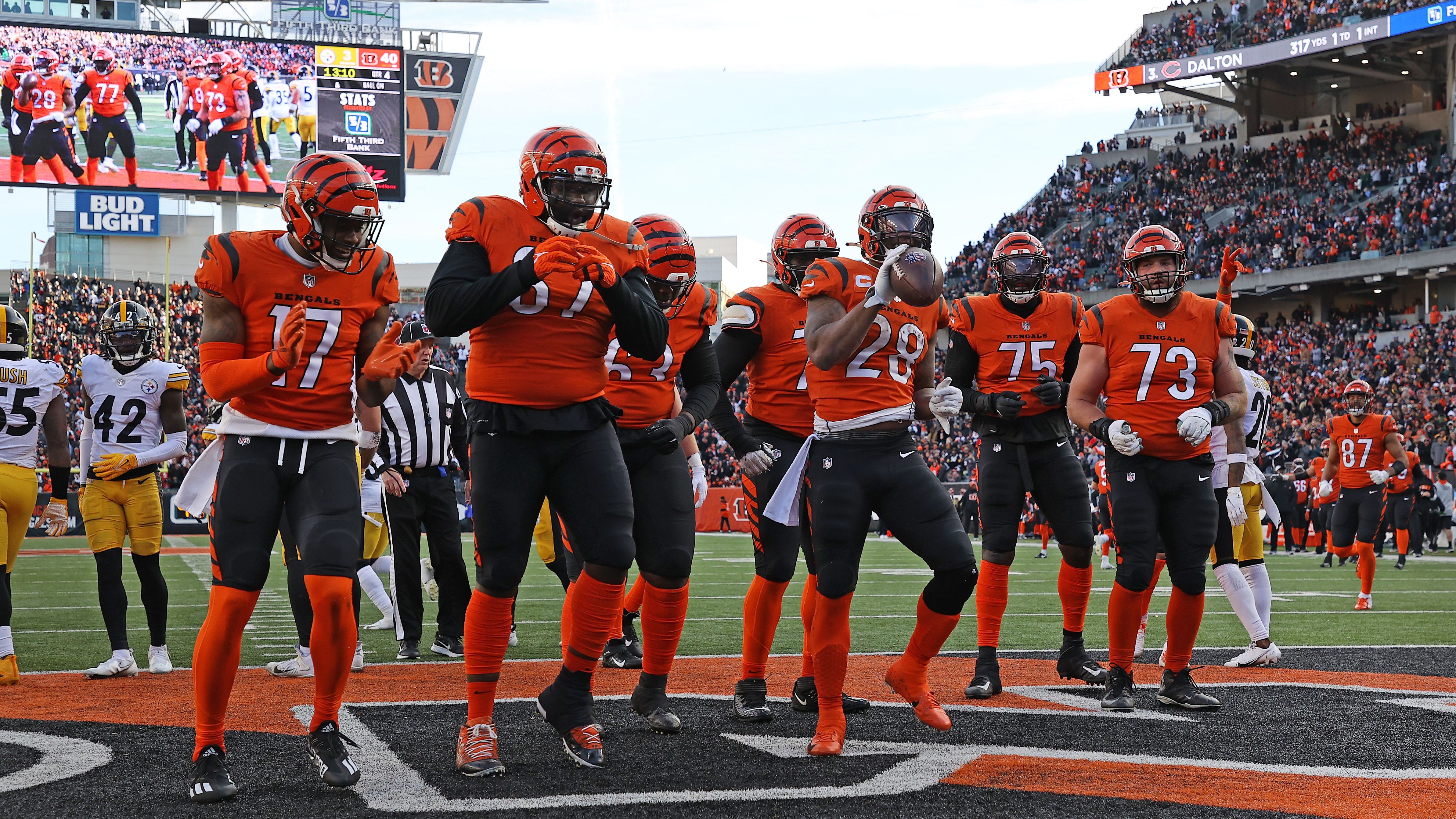 <strong>Cincinnati Bengals</strong><br>Saison 2021<br>Am 28.11.2021 im Spiel gegen die Pittsburgh Steelers<br>Endergebnis: 41-10