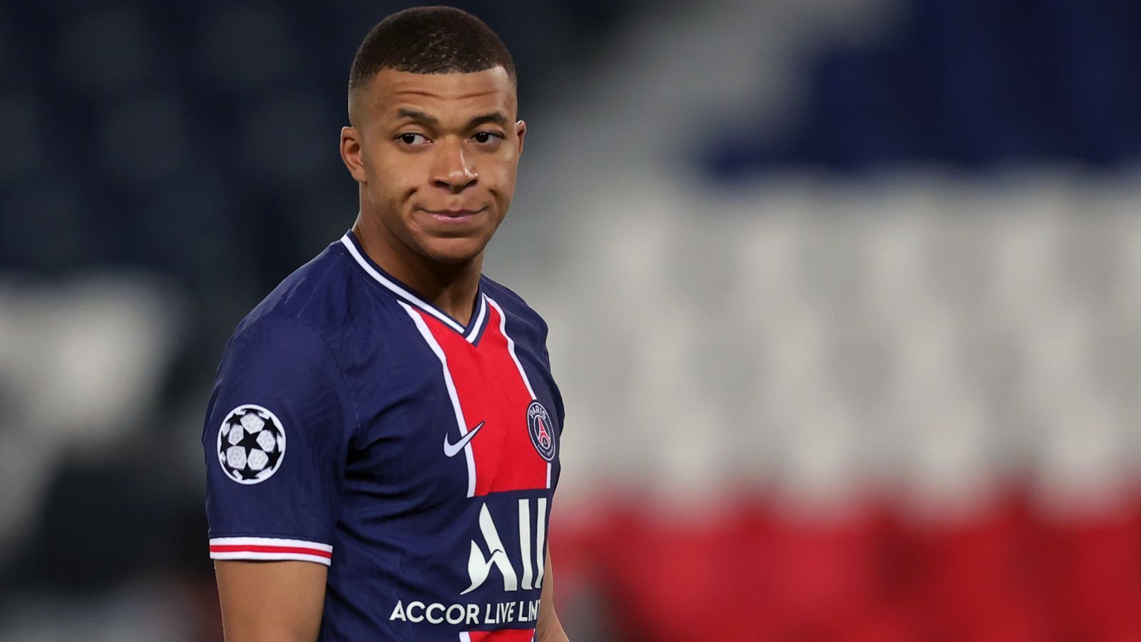 
                <strong>Platz 12: Kylian Mbappe (Paris St.-Germain)</strong><br>
                Marktwert: 118,3 Millionen Euro - Vertragslaufzeit: 2022 - Alter: 22 Jahre - Position: Angriff
              