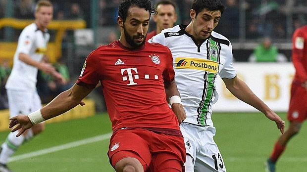
                <strong>Medhi Benatia (Bayern München)</strong><br>
                Medhi Benatia (Bayern München): Steigt bereits nach drei Minuten überhart gegen Korb ein und bekommt früh die Gelbe Karte. Anschließend mit Wacklern und Fehlern im Stellungsspiel (vor dem 0:2 und 0:3). Einmal mehr keine gute Leistung des Marokkaners.  ran-Note: 5.
              