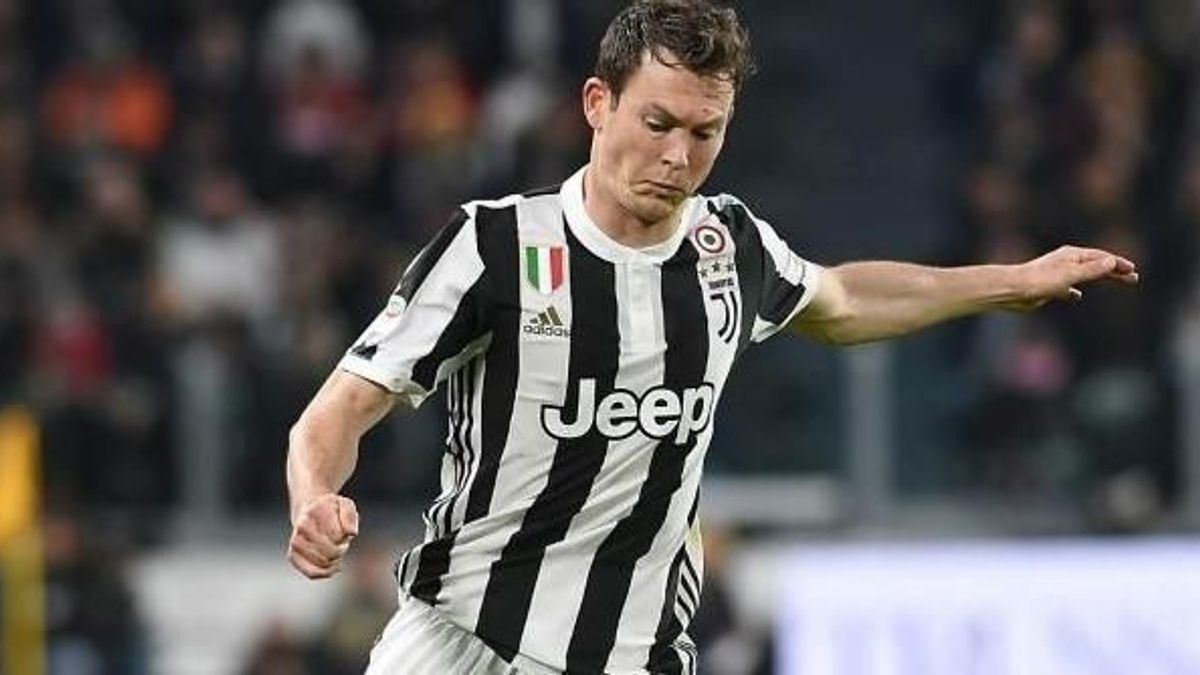 Stephan Lichtsteiner soll angeblich beim BVB anheuern