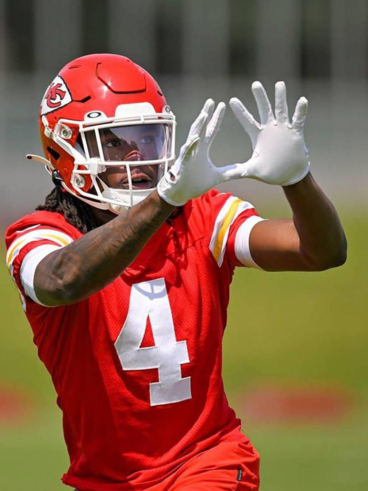 SPORTS-FBN-CHIEFS-RICE-KC Kansas City Chiefs wide receiver Rashee Rice (4) catches a pass during OTAs on May 24, 2023, at the team s training facility in Kansas City, Missouri. (Tammy Ljungblad The...