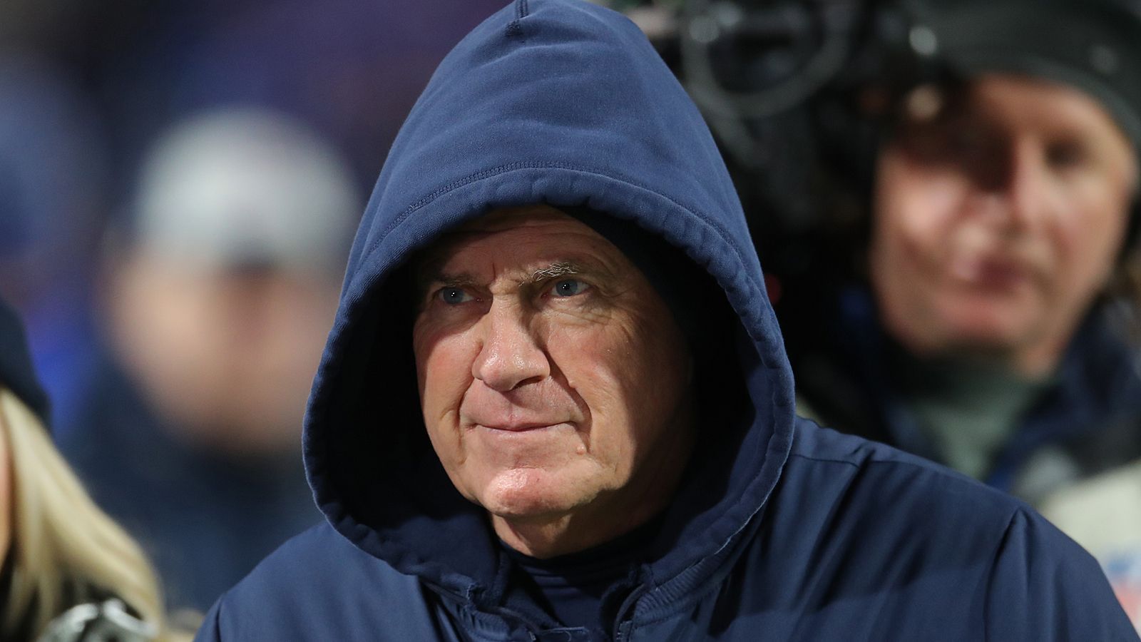 
                <strong>Bill Belichick</strong><br>
                William Stephen "Bill" Belichick (Head Coach der New England Patriots)
              