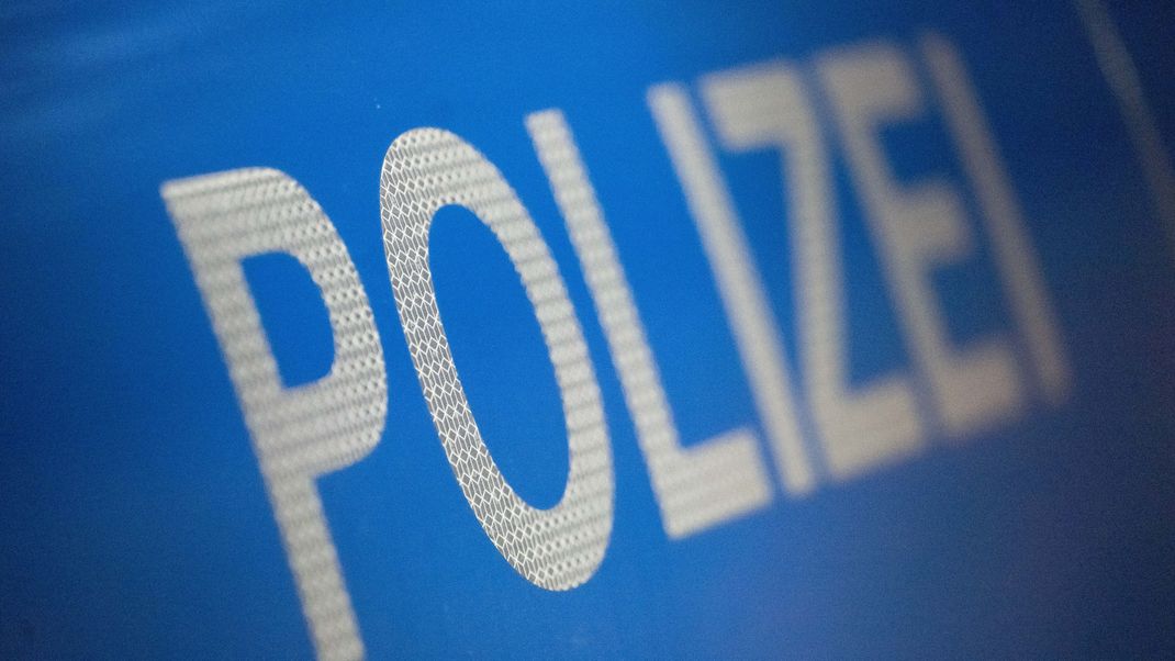 Nach Kindesentführung in Dänemark vermutet die Hamburger Polizei die Kinder nun bei ihrer Mutter.