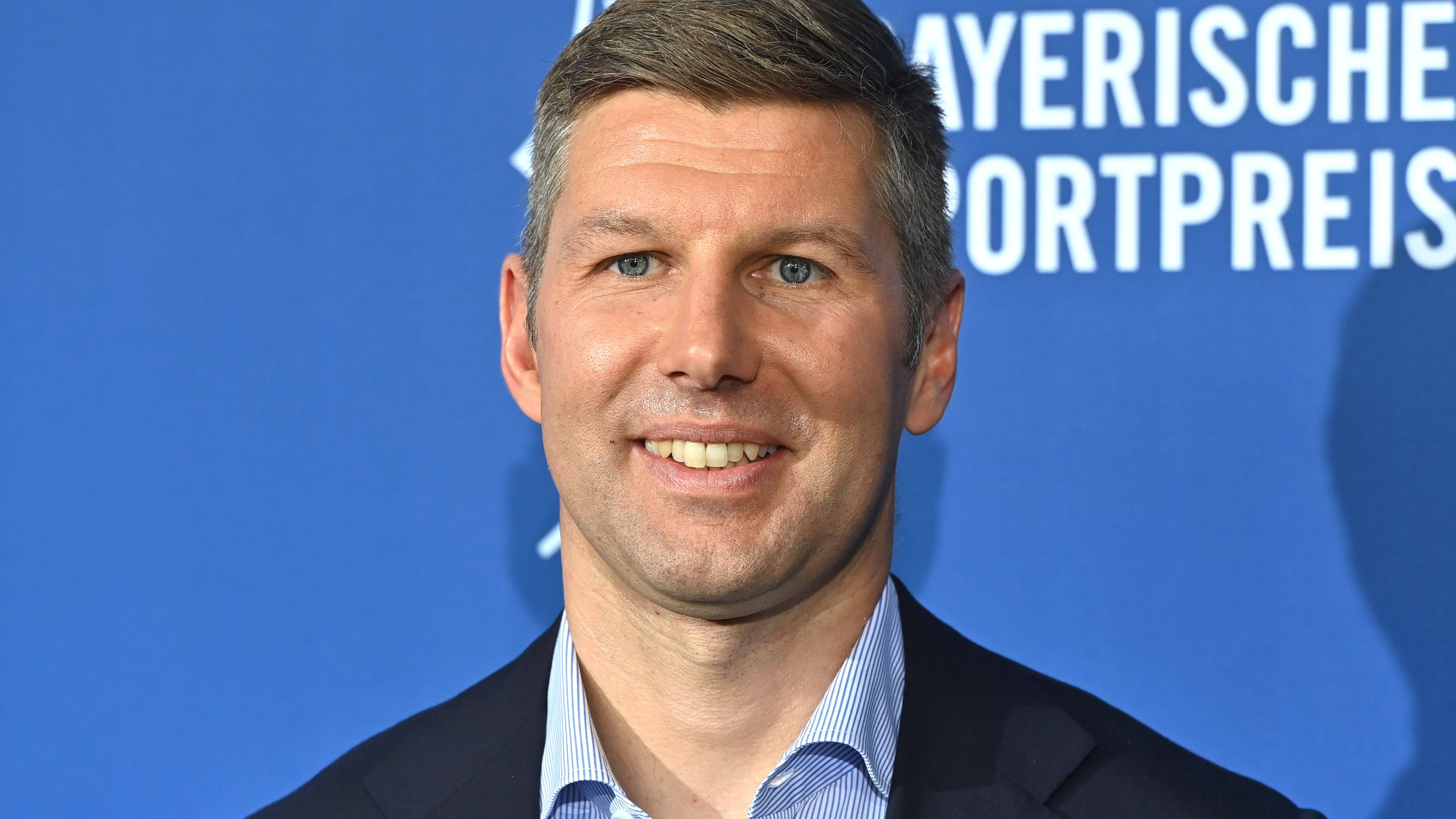 <strong>2018</strong><br>Sieger: Thomas Hitzlsperger<br>Spruch: "Die Schweden sind wie die Mittdreißiger in der Disco: Hinten reinstellen und warten, ob sich was ergibt.“