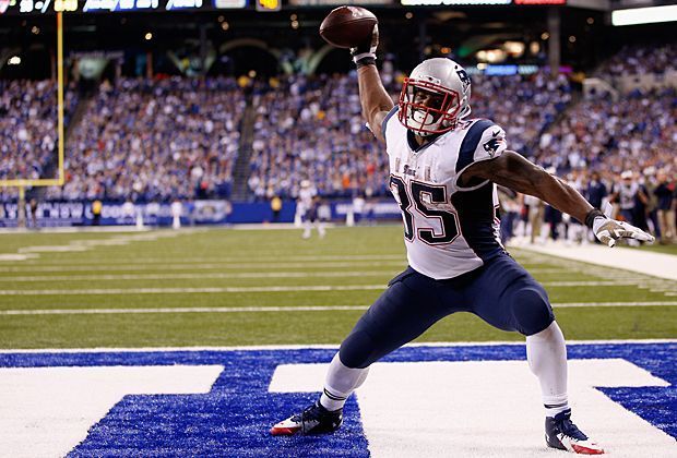 
                <strong>Indianapolis Colts - New England Patriots 20:42</strong><br>
                Running Back Jonas Gray erzielt die ersten vier Touchdowns seiner NFL-Karriere - die richtige Bühne für so einen großen Auftritt.
              