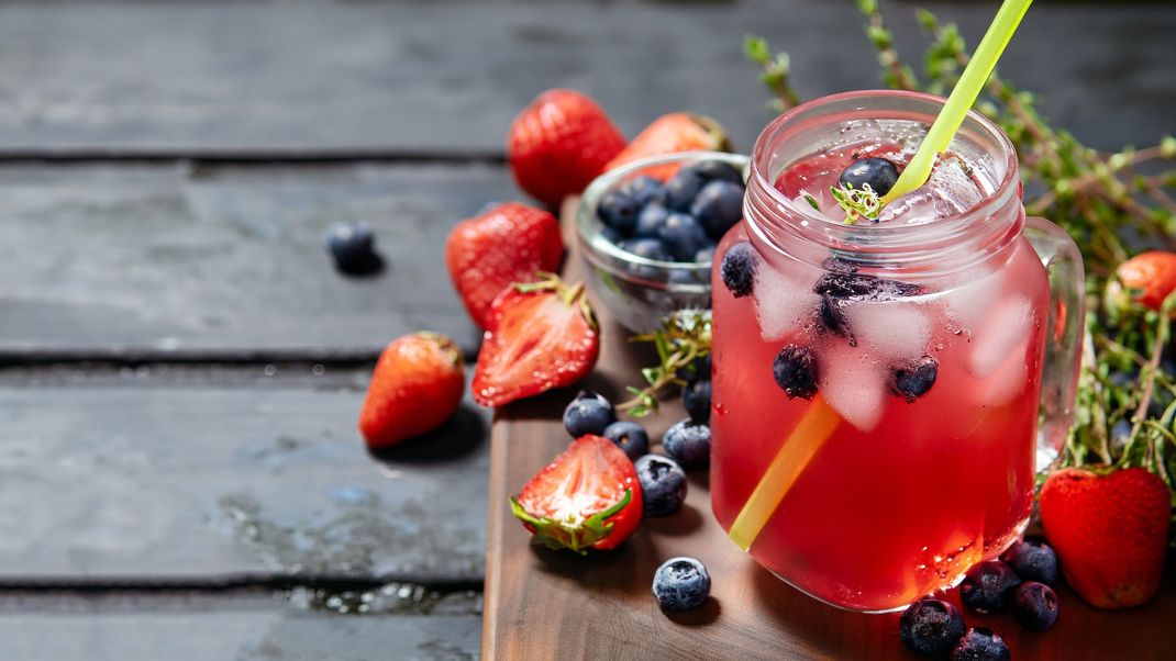 Wenn's mal was anderes als Wasser sein soll: Rezepte für alkoholfreie Limonaden.