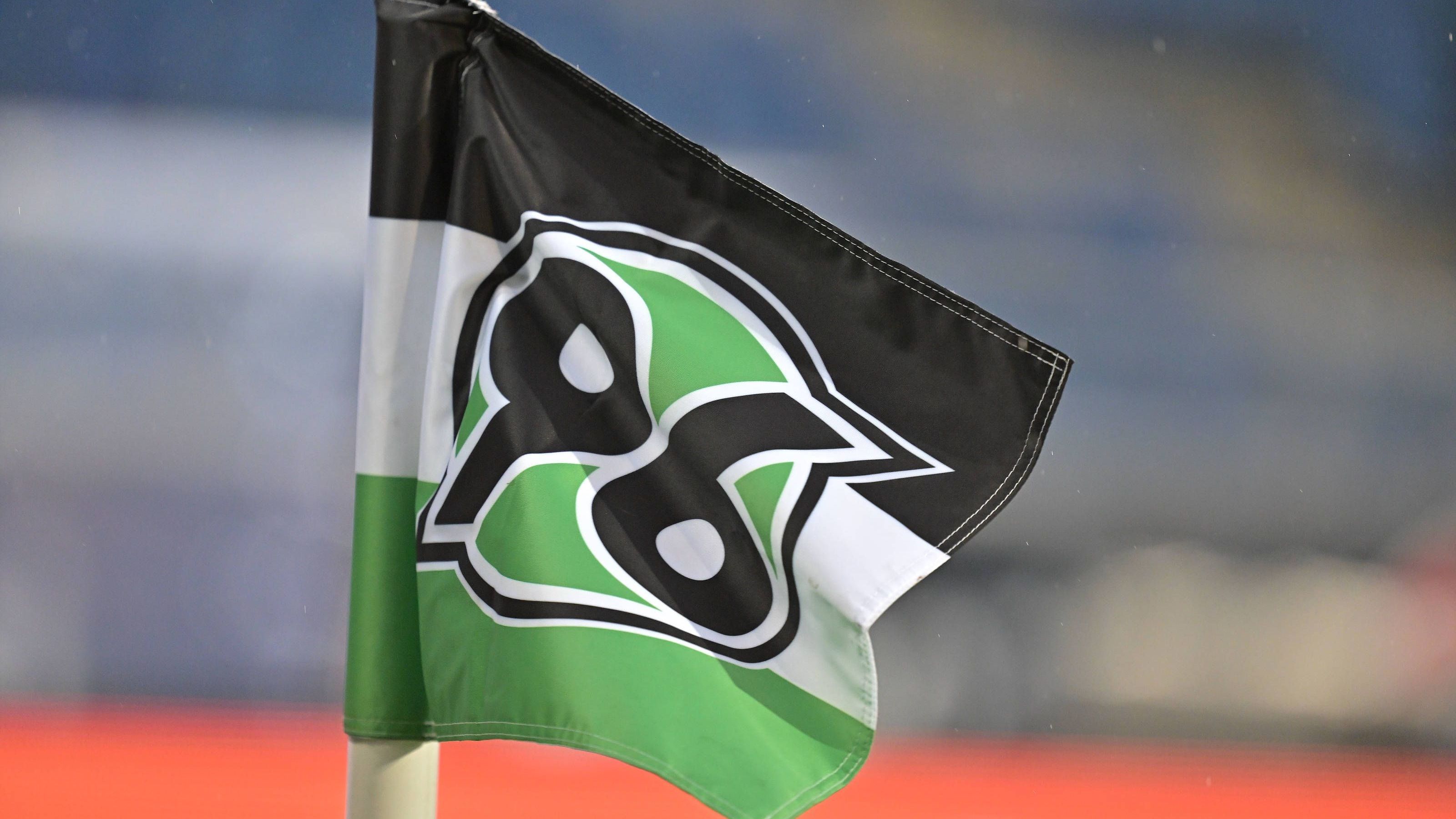 <strong>15. Platz: Hannover 96 - 1.016 Spiele</strong><br>Siege: 308<br>Unentschieden: 250<br>Niederlagen: 458