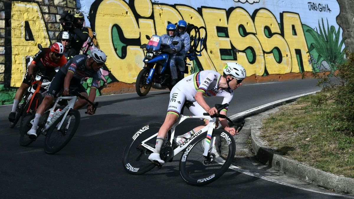 Tadej Pogacar und Mathieu van der Poel