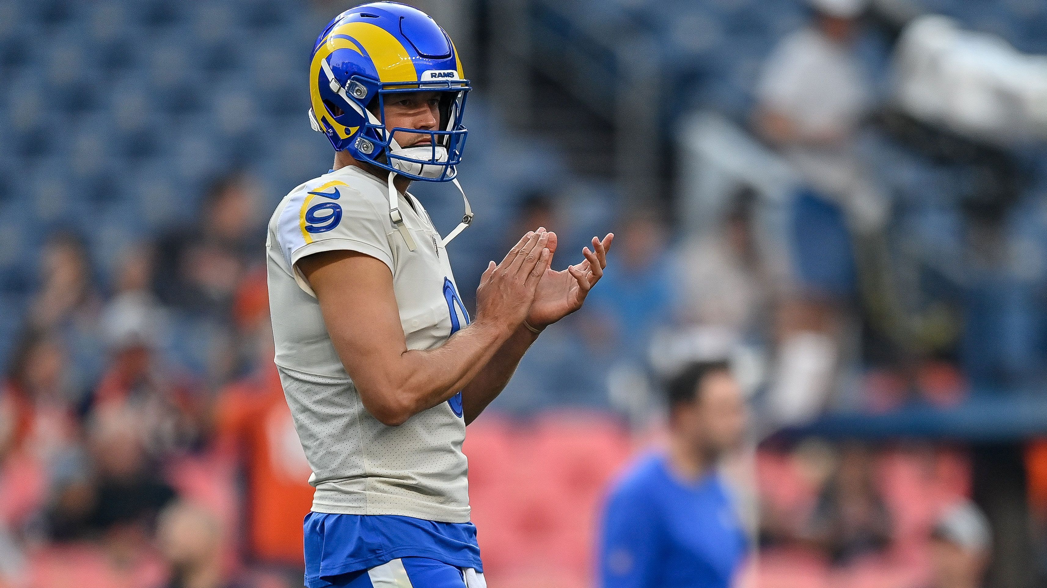 
                <strong>6. Platz: Matthew Stafford</strong><br>
                &#x2022; Team: Los Angeles Rams -<br>&#x2022; Quote: +1.300 (bei einem Einsatz von 100 US-Dollar gewinnt man 1.400 US-Dollar) -<br>&#x2022; Passing Yards 2020: 4.084 (12. Platz)<br>
              