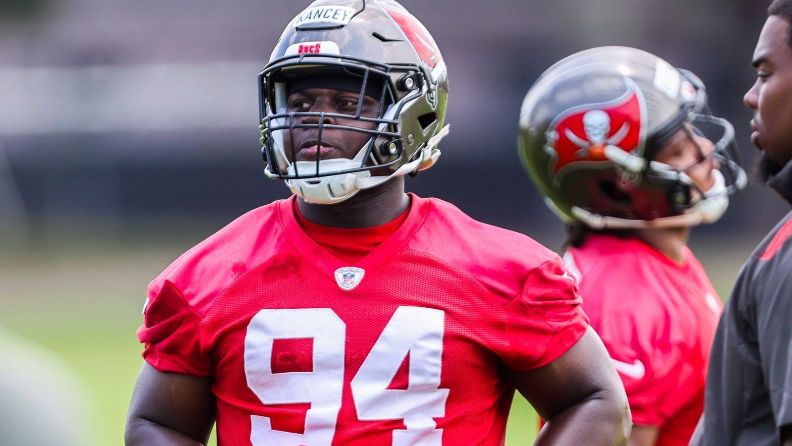 
                <strong>19. Pick: Calijah Kancey (Tampa Bay Buccaneers)</strong><br>
                &#x2022; Rückennummer: 94<br>&#x2022; Position: Defensive Tackle/End<br>
              