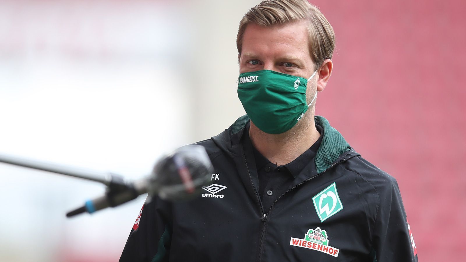 
                <strong>SV Werder Bremen (Saison 2018/19)</strong><br>
                Ausgaben für Berater: 5.136.000 EuroPersonalaufwand: 71.932.000 Euro
              