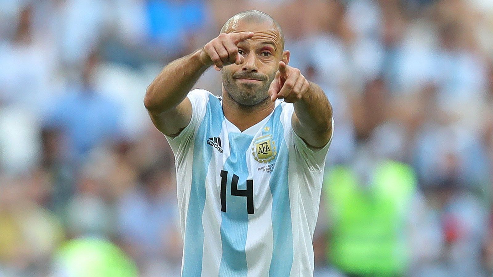 
                <strong>Javier Mascherano</strong><br>
                In jeder Szene zu langsam, weiß sich daher meist nur mit Fouls zu helfen. Auch in ungünstiger Position. Bereits in der 8. Minute setzt Griezmann einen von Mascherano verursachten Freistoß an die Latte. Auch Impulse nach vorn - Fehlanzeige. ran-Note: 5
              