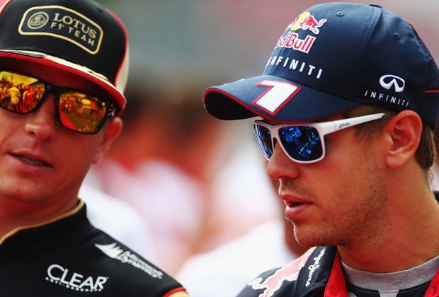 
                <strong>Letzter Austausch</strong><br>
                Trotz all der Konkurrenz sind Kimi Räikkönen (l.) und Sebastian Vettel (r.) gut befreundet. Ob die zwei Piloten vor dem Start jedoch über die Renntaktik reden, darf bezweifelt werden
              