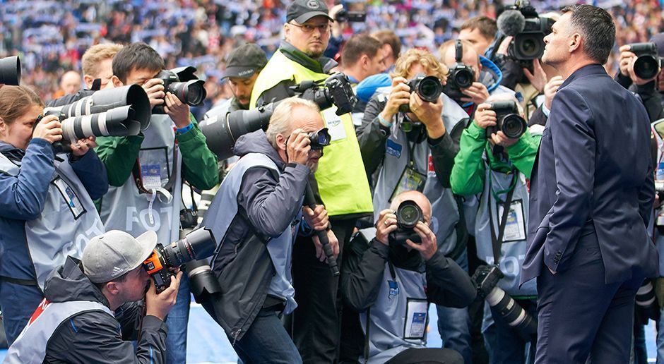 
                <strong>Hertha vs. FCB: Die Noten der Bayern</strong><br>
                Hat Bayern einen neuen Trainer? Sieht fast so aus. Bei Hertha zeigt das Team von Willy Sagnol zwei Gesichter und verbaselt einen 2:0-Vorsprung.
              