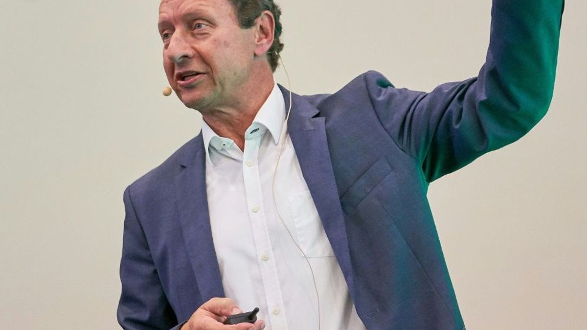 Krug kontert Gräfes Kritik: "Form muss gewahrt werden"