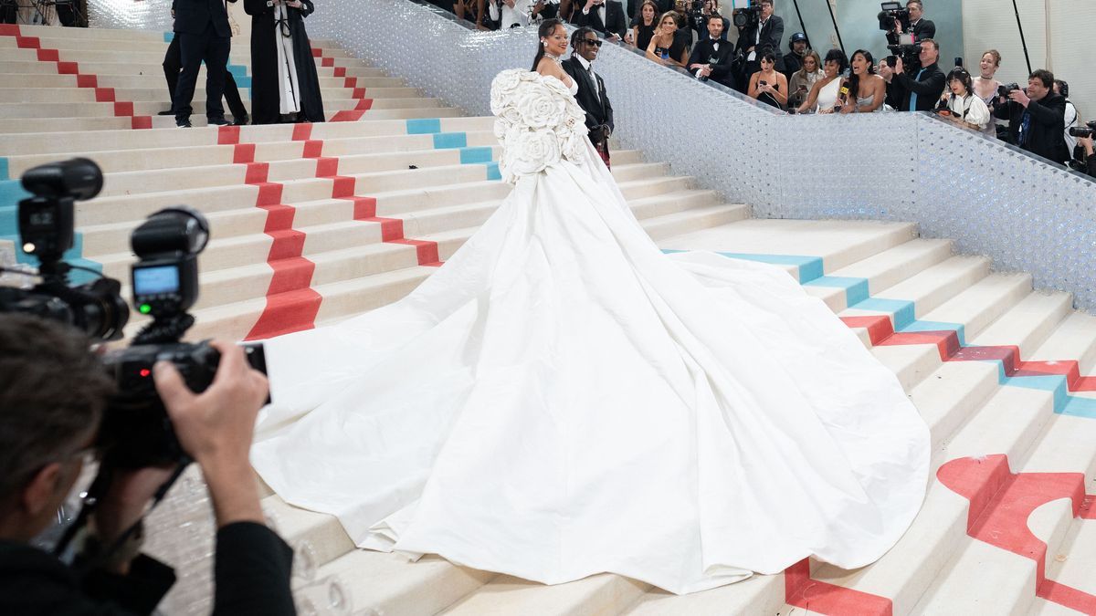 Rihanna und Co die Top 10 Looks auf dem red Carpet der Met Gala