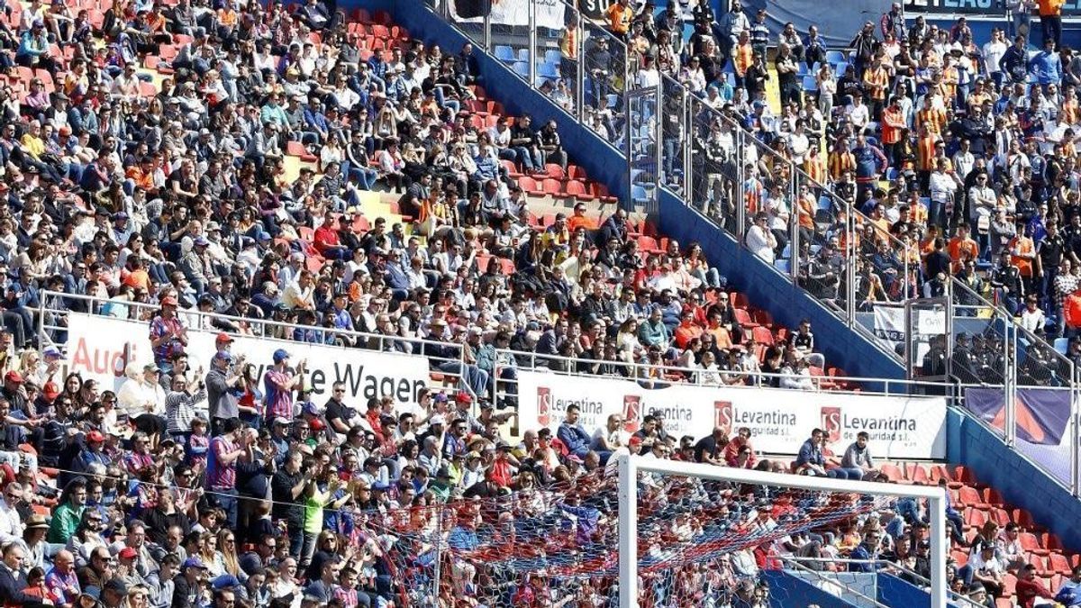 Levante bedankt sich nach Wiederaufstieg bei 12.500 Fans