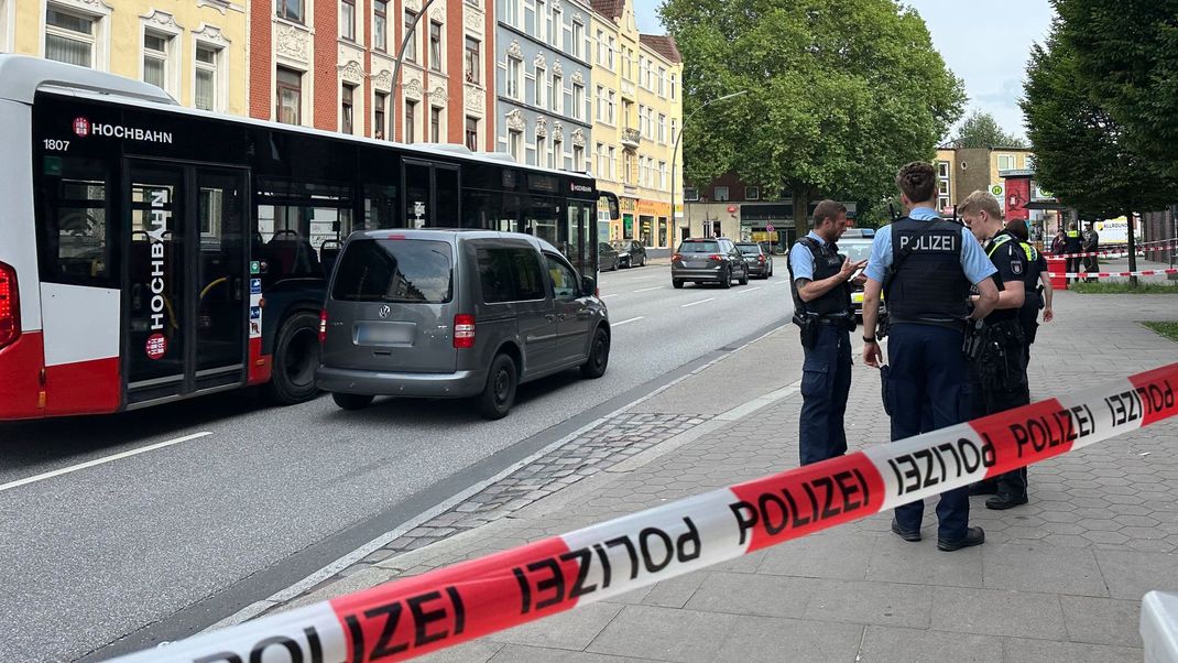 Auseinandersetzung in Linienbus - Verletzte