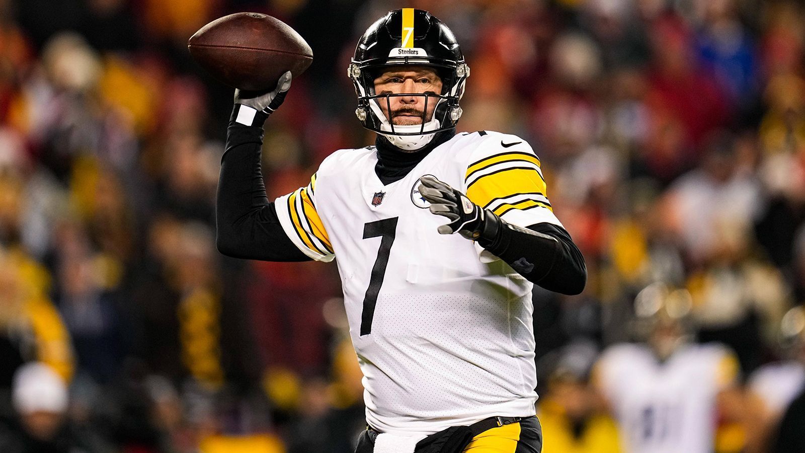 
                <strong>Pittsburgh Steelers</strong><br>
                &#x2022; Ben Roethlisberger<br>&#x2022; Quarterback<br>&#x2022; Spiele: <strong></strong><br>
              