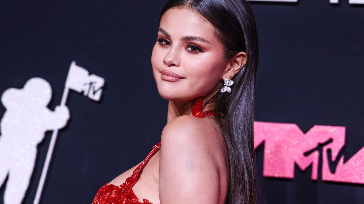 Selena Gomez trägt immer perfektes Make-up. Die Sängerin legt viel Wert auf ihren glamourösen Look.