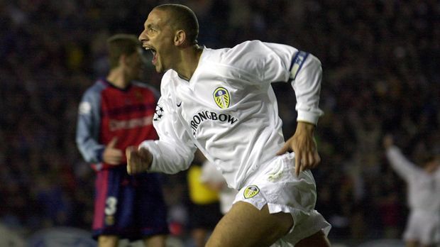 
                <strong>Beim Debüt bis ins Viertelfinale gekommen: Leeds United</strong><br>
                Die große Champions-League-Überraschung der Saison 2000/01 hieß Leeds United. Die Engländer um den späteren ManUnited-Star Rio Ferdinand sorgten beim Debüt für richtig tolle Spiele. Mit neun, beziehungsweise zehn Punkten kam Leeds in der ersten und zweiten Gruppenphase jeweils als Zweiter weiter. Ferdinand und Co. holten in der ersten Gruppenphase alleine gegen den späteren Gruppensieger Milan vier Punkte, sowie ein Remis gegen Barcelona. In der zweiten Gruppenphase siegte Leeds unter anderem bei Lazio Rom. Im Viertelfinale wartete Deportivo La Coruna und Leeds legte im Hinspiel durch einen 3:0-Sieg den Grundstein fürs Weiterkommen. Ferdinand erzielte den dritten Treffer, da machte auch eine 0:2-Niederlage im Rückspiel nichts aus. Im Halbfinale mussten die Engländer dann aber die Segel streichen. Nach einem torlosen Hinspiel auf der Insel verlor Leeds das Rückspiel in Valencia klar mit 0:3.
              