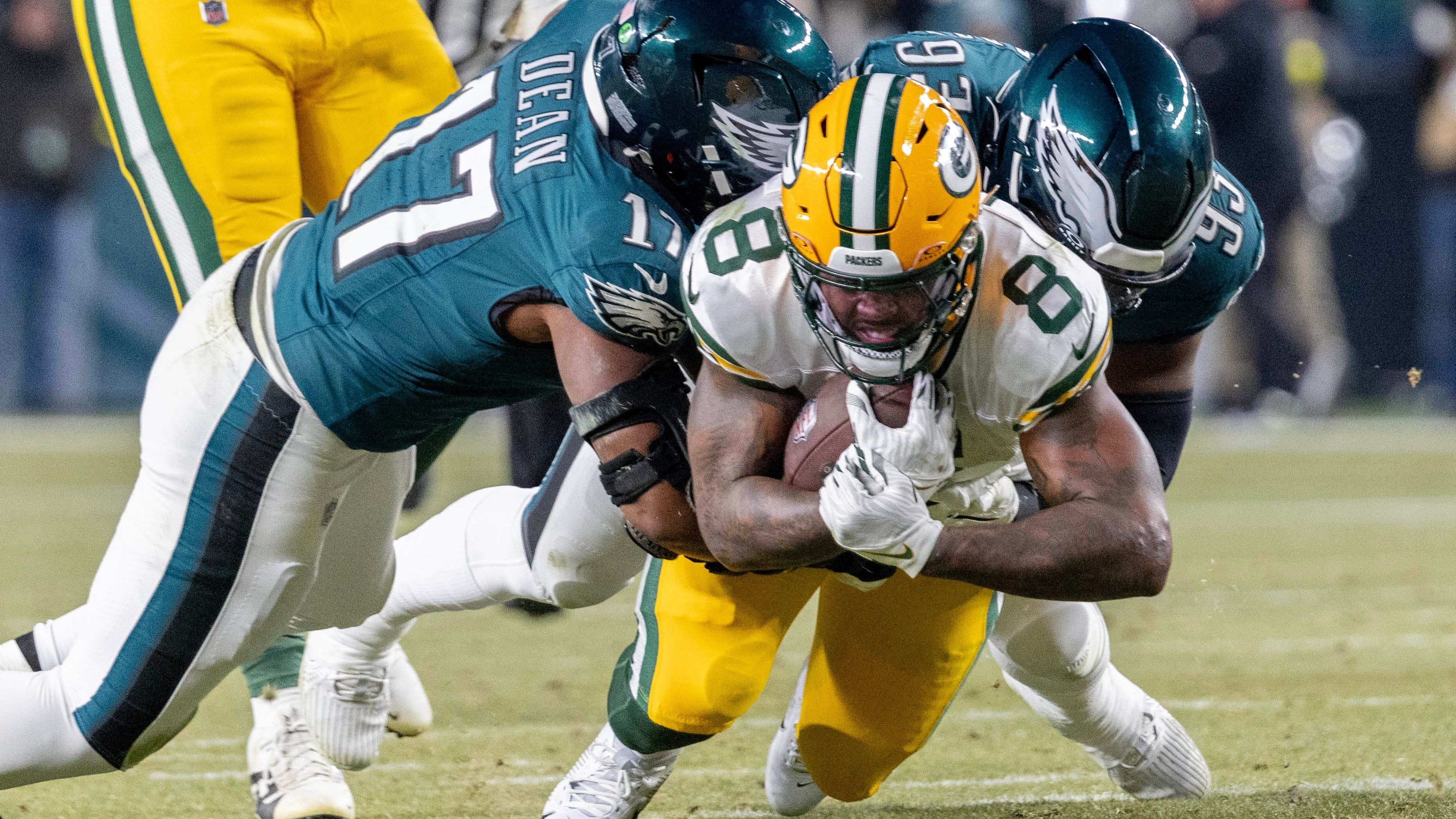 <strong>Läufe</strong><br>1. Derrick Henry: 2.355 Läufe<br>2. Joe Mixon: 1.816 Läufe<br>3. Josh Jacobs (im Bild): 1.606 Läufe