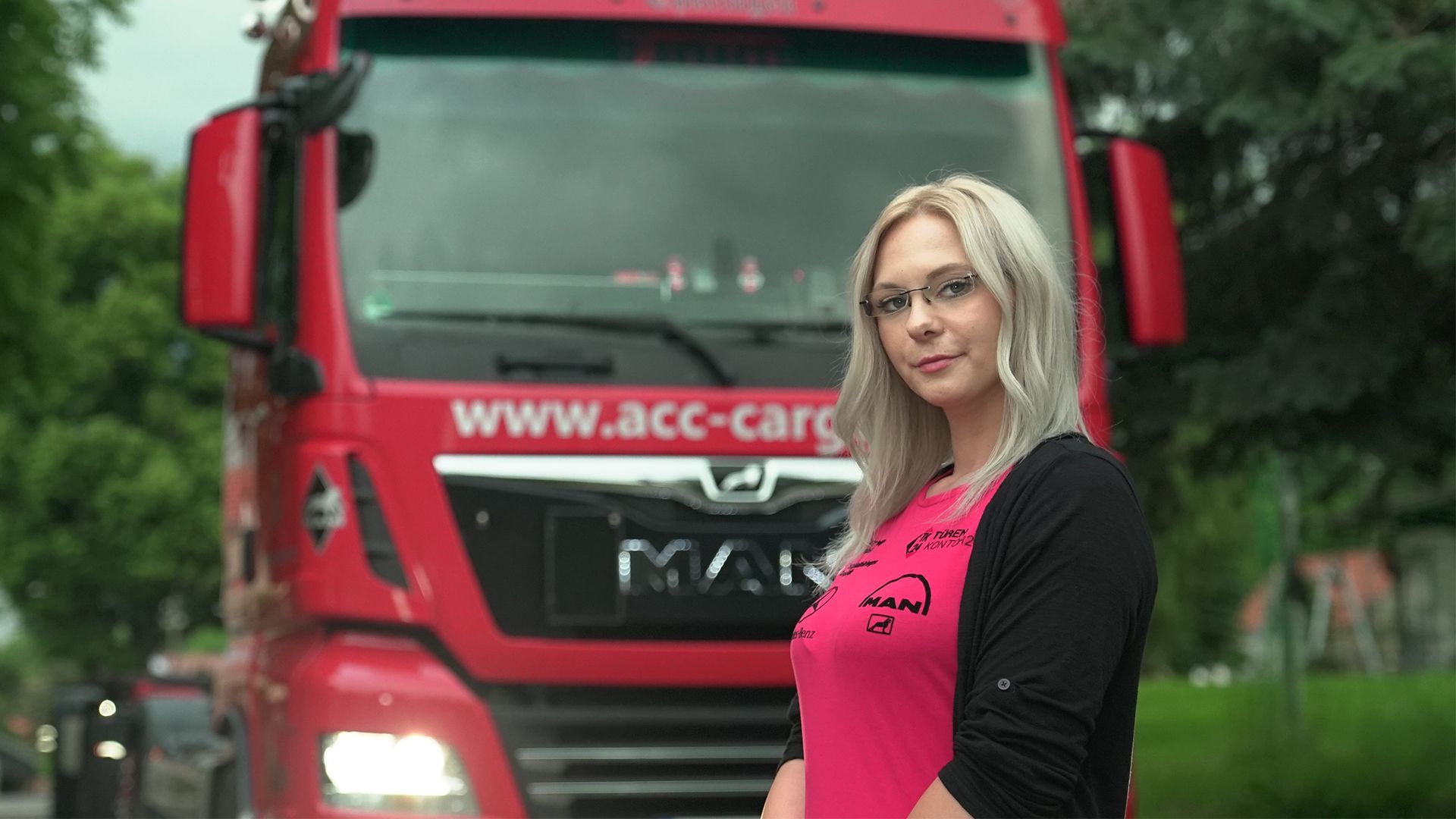 Einen lockeren Spruch hat "Trucker Babe" Chrissy immer auf Lager.