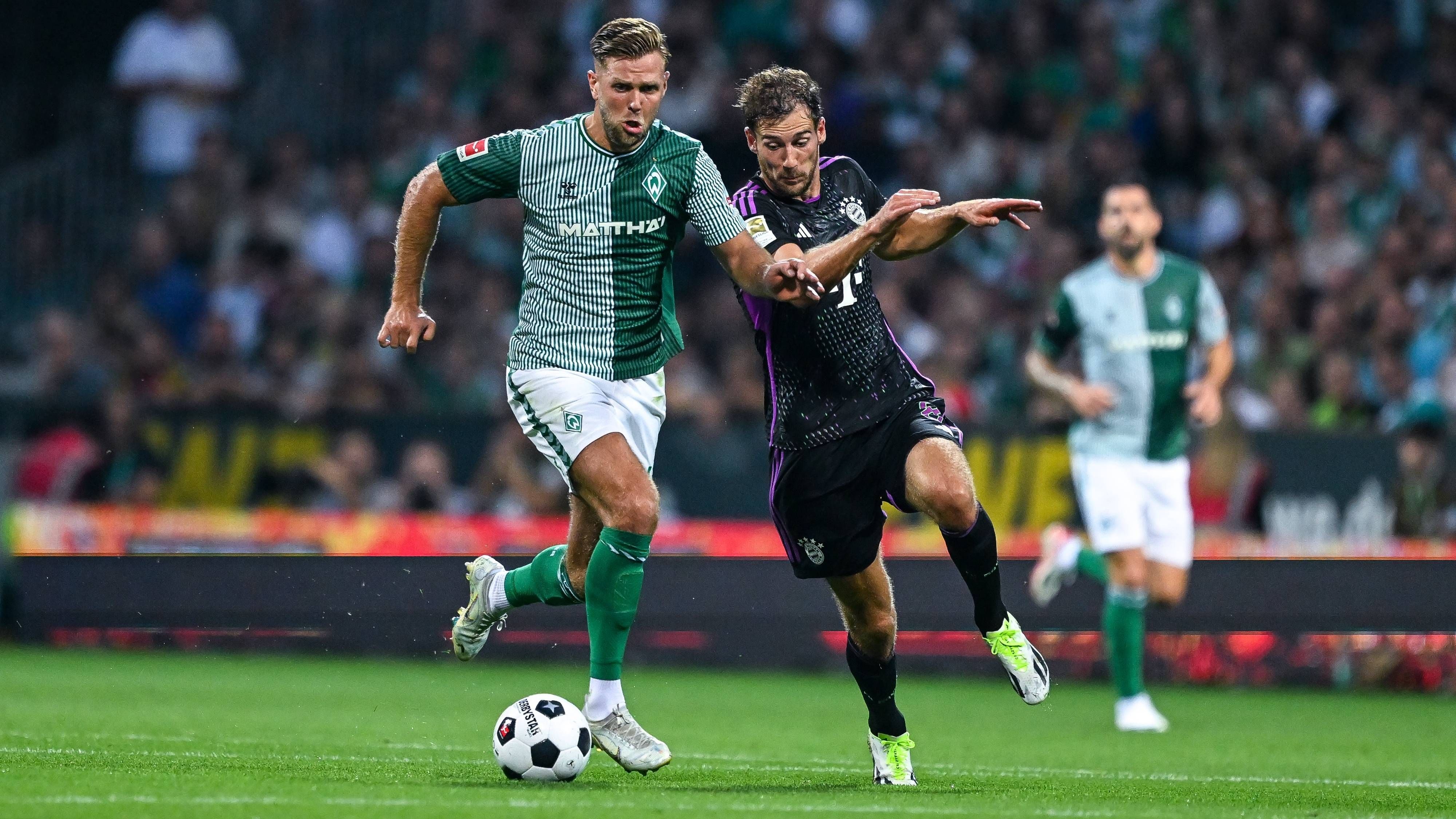 <strong>Niclas Füllkrug (Werder Bremen)</strong>&nbsp;<br>Mit seinem vermeintlichen Kopfballtreffer in der achten Minute bringt Füllkrug das Weserstadion zum Jubeln. Doch er startet zu früh und steht dadurch knapp im Abseits. Zu Beginn der 2. Halbzeit bereitet er eine Top-Chance vor, vergibt danach selber aus kurzer Distanz kläglich. <strong>ran-Note: 3</strong>