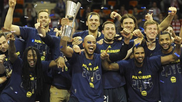 
                <strong>Platz 2: ALBA Berlin mit 20 Titeln</strong><br>
                ALBA Berlin (8x Meister: 1997 bis 2003 und 2008, 9x Pokalsieger: 1997, 1999, 2002, 2003, 2006, 2009, 2013, 2014 und 2016, 3x Supercup-Gewinner: 2008, 2013 und 2014)
              