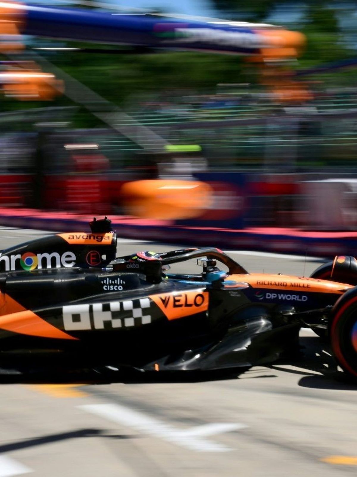 Oscar Piastri fliegt zur Bestzeit in Imola