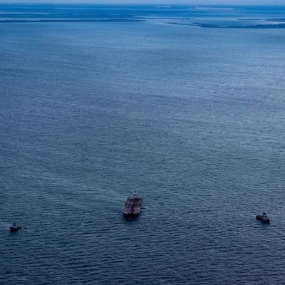 Manövrierunfähiger Öltanker vor Rügen