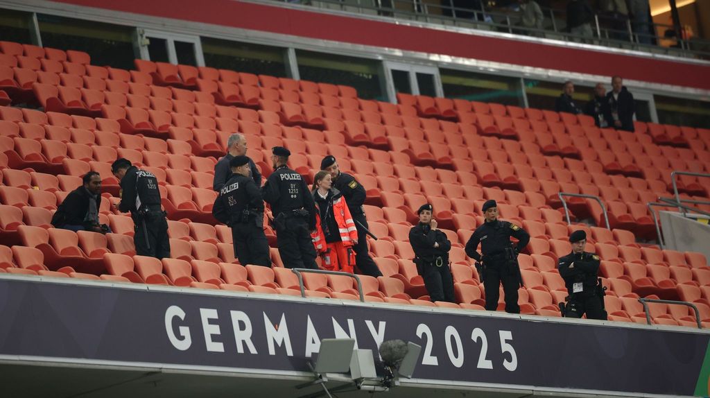 Tragödie bei Nations-League-Finale: Fan stirbt nach Sturz von der Tribüne
