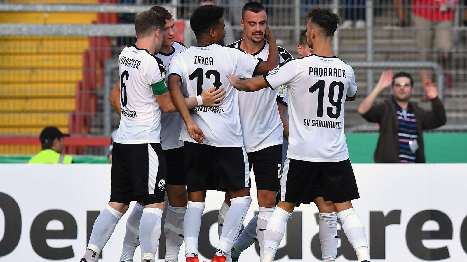 
                <strong>Platz 3 - SV Sandhausen</strong><br>
                62,82 Prozent der Befragten sehen den SV Sandhausen als "sympathisch" an.
              