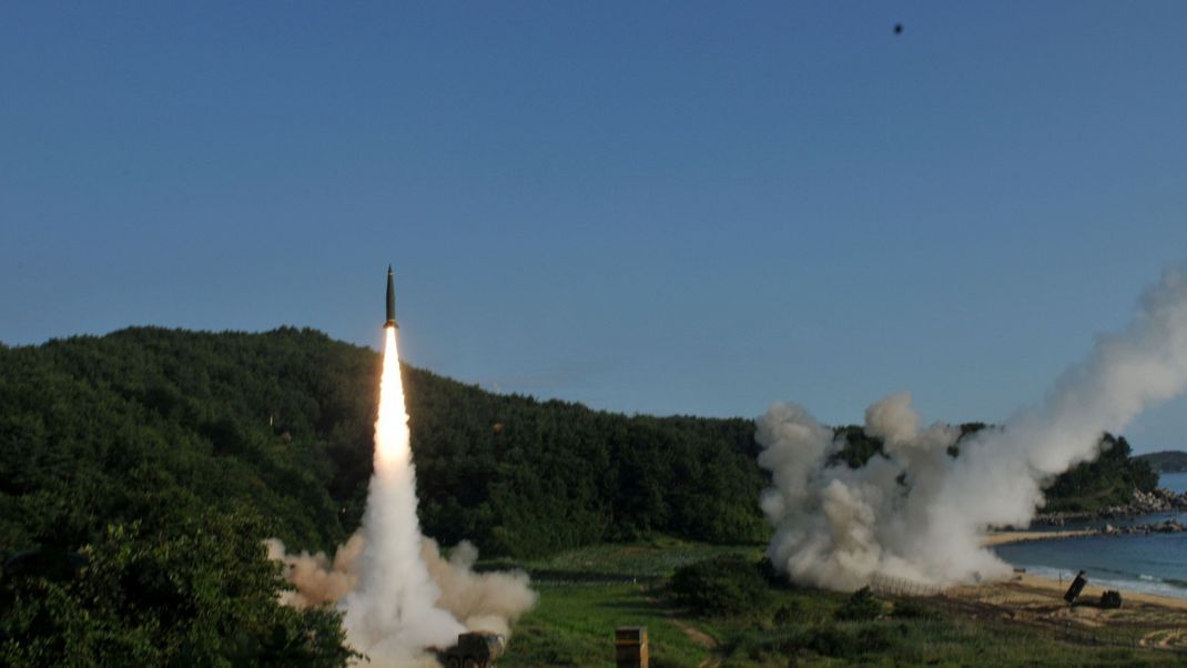 ATACMS-Raketen bei einem Test in Südkorea 2017 (Symbolbild).