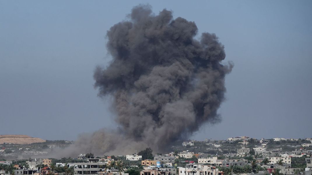 Im Grenzbereich zu Ägypten, Rafah, soll die Terrororganisation Hamas durch die israelische Armee unterworfen worden sein.&nbsp;