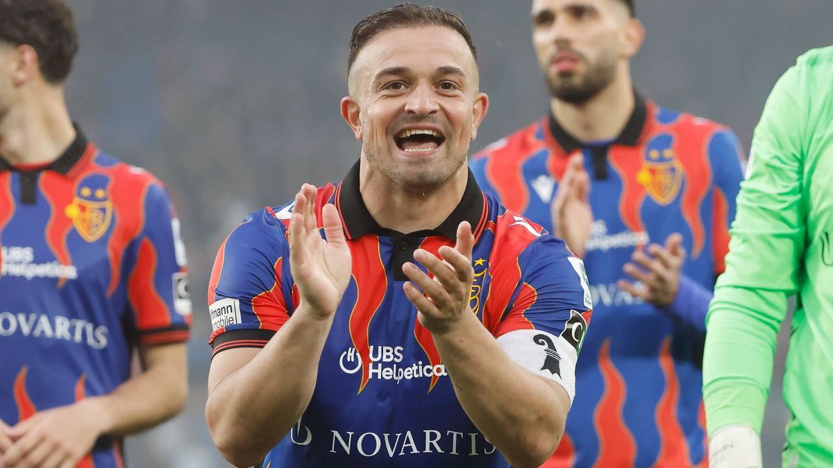 FC Basel - Servette Schlussjubel Xherdan Shaqiri (FC Basel) 04.05.2025 St. Jakob Park Basel, SCHWEIZ, Saison 2024 2025 Herren Fussball Super League FC Basel - Servette FC Schlussjubel Xherdan Shaqi...
